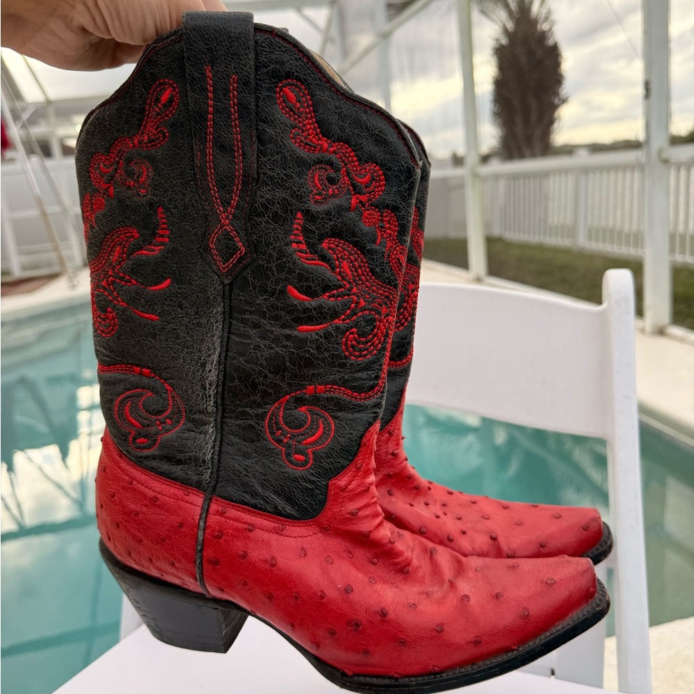 Corral red ostrich cowboy boots - Picture 9 of 12